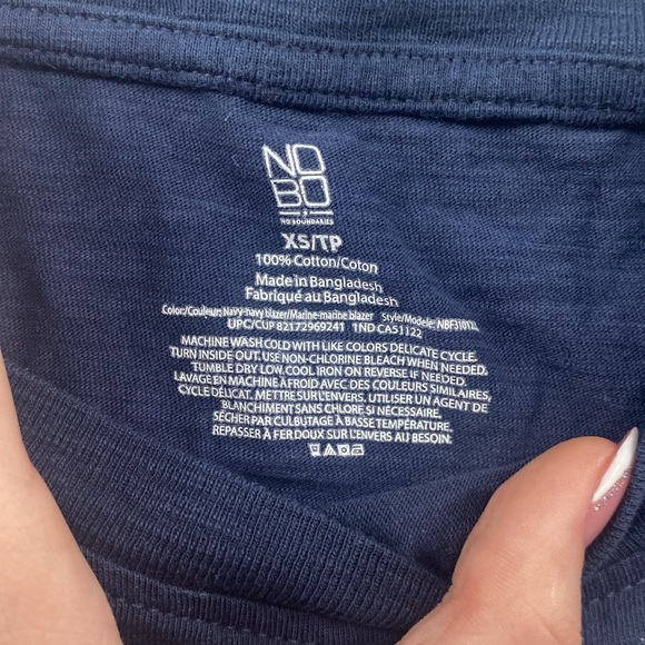 WORN ONCE Navy blue cropped Tee, Size xs - Picture 2 of 3